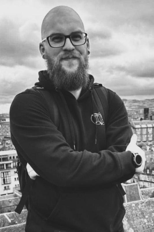 Hver er Sköllóttur?